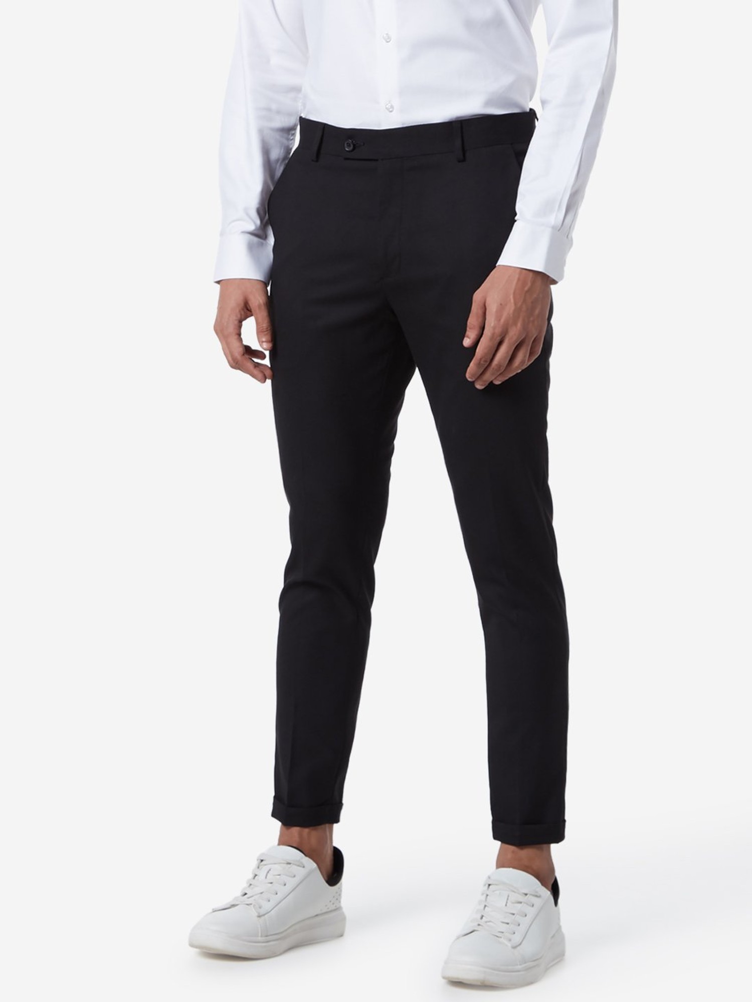 Shop Nuon Black Carrot-Fit Jogger-Style Jeans Online – Westside
