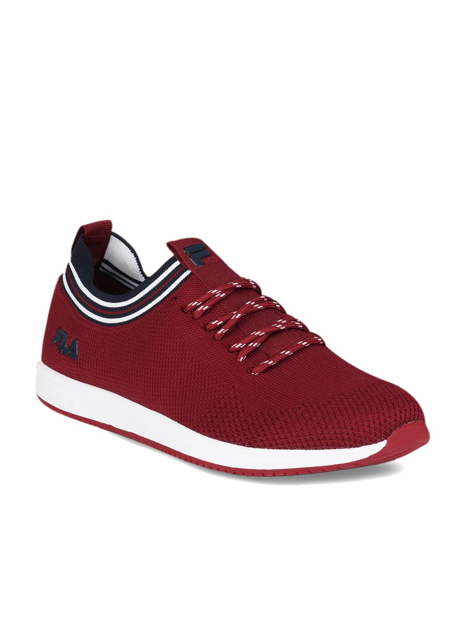 fila maroon sneakers