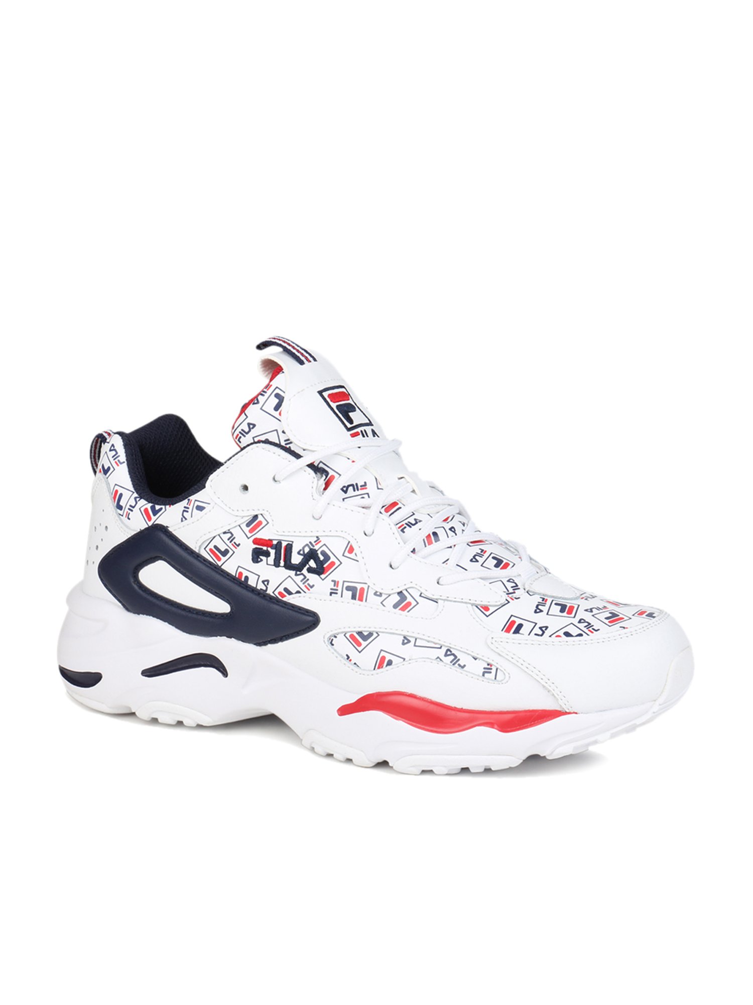 Fila on sale tracer white