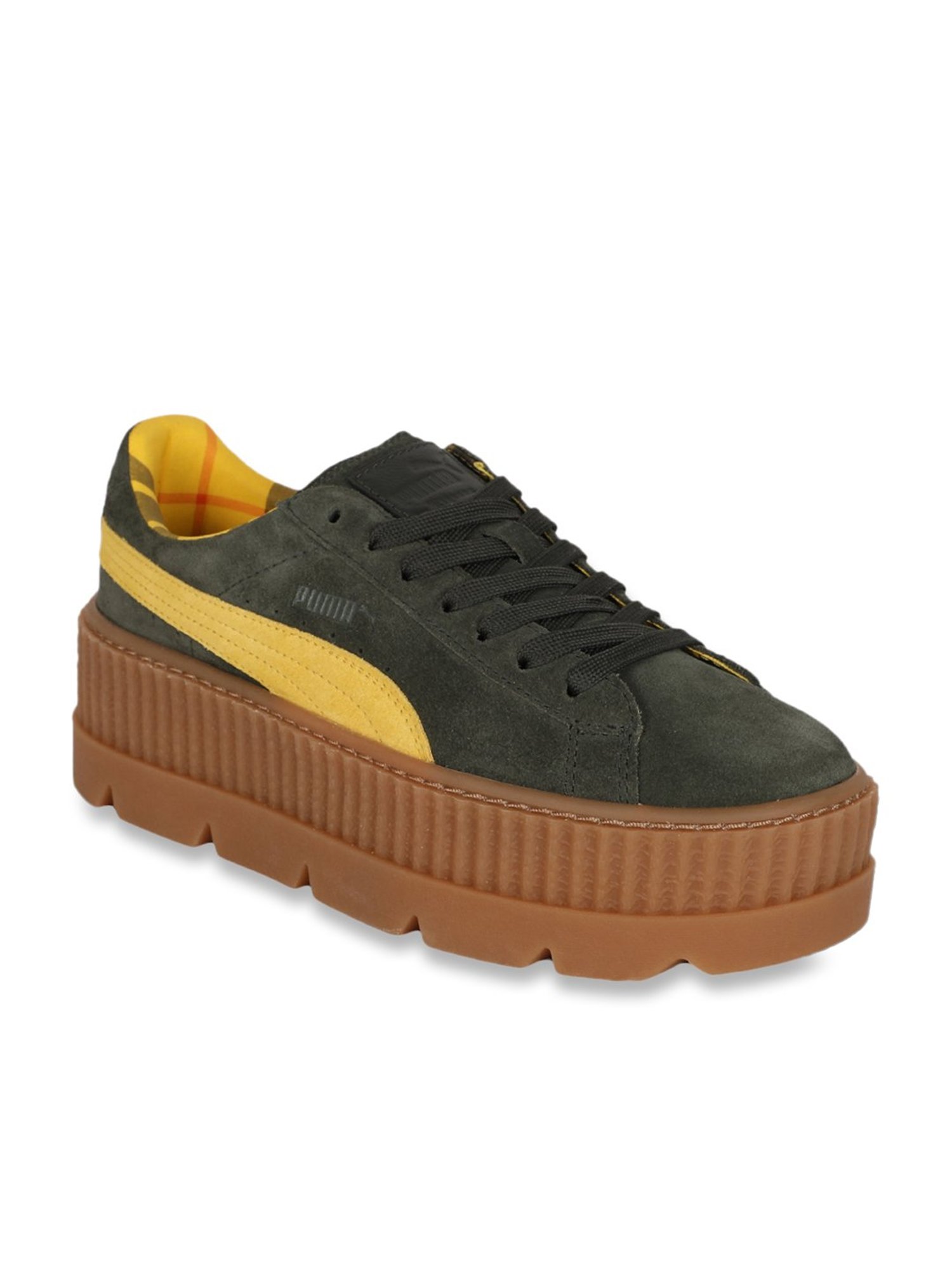 tenis puma cleated creeper