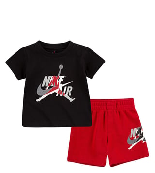 Jordan classic hot sale shorts