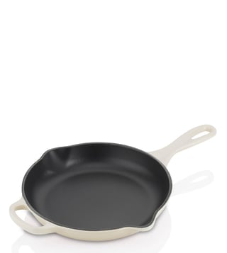 Le Creuset cast-iron skillet 23 cm round, black