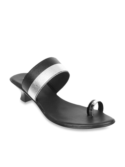 Metro Women's Black & Silver Toe Ring Sandals