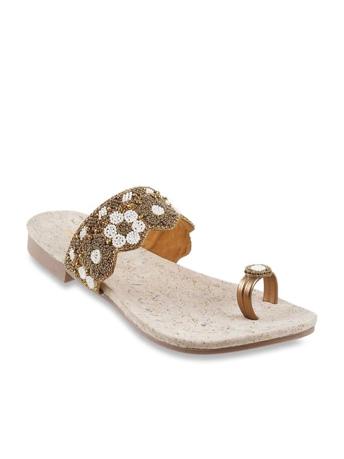 Metro Women's Antique Gold Toe Ring Sandals Price in India