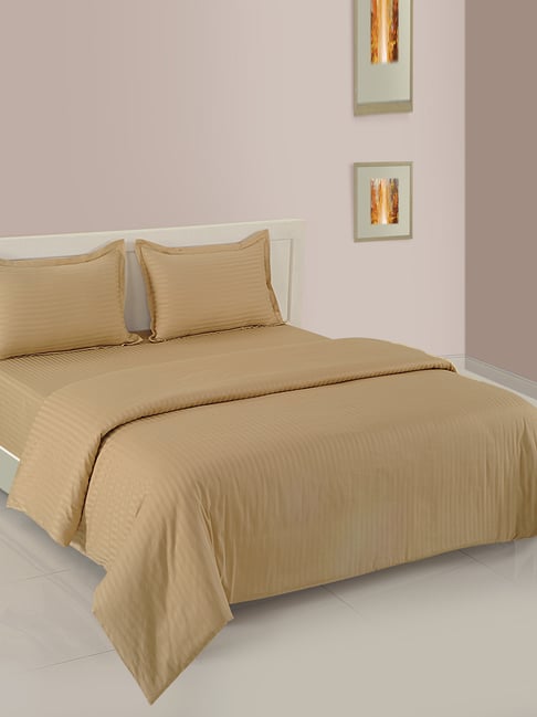 Swayam Zinnia Beige Cotton 200 TC Single Size Winter Quilt - Set of 1