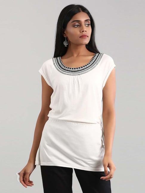 Aurelia White Regular Fit Tunic