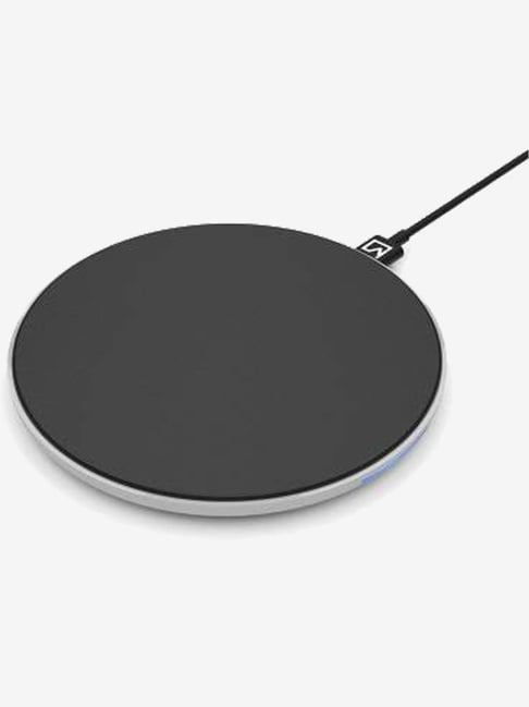 iVoltaa Air.base1 with Type C Cable for Qi Enabled Devices 10W Wireless Charging Pad (Black)