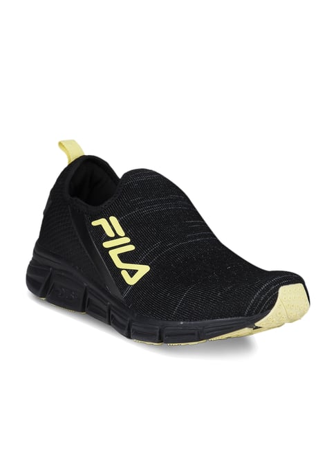 fila black running shoes