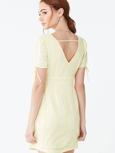 green emerald velvet dress Amazon.com: Forever 21 Lace-Up Sweetheart Mini Dress White Small :  Clothing, Shoes & Jewelry