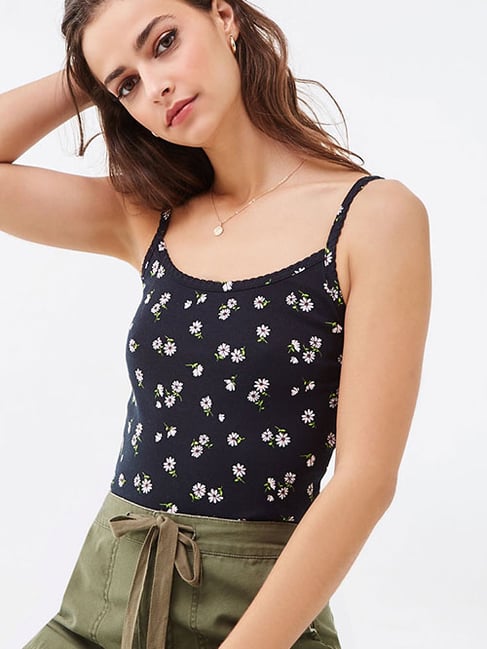 Flower cami top new arrivals