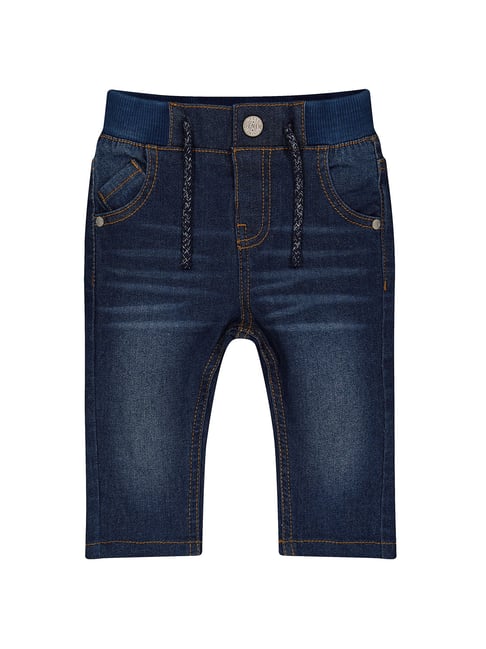 washing jeans with other clothes