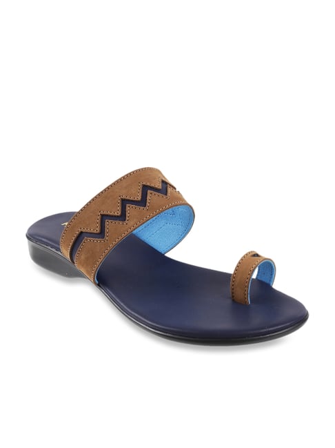 Mochi Women's Camel Toe Ring Sandals