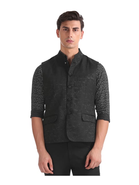 Vastraa Fusion Modi Jacket / Waistcoat - Khadi Look in Mix Ikat Patter –  vastraa fusion