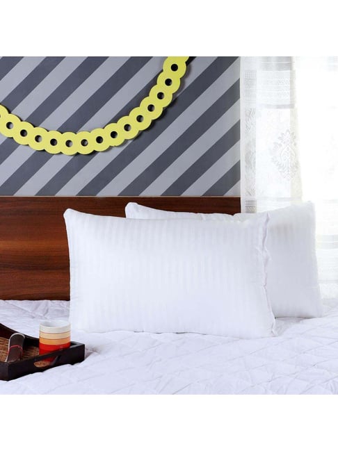 MFD HOME Furnishing Esper Premium Cotton White Polyfill Pillows - Set of 2