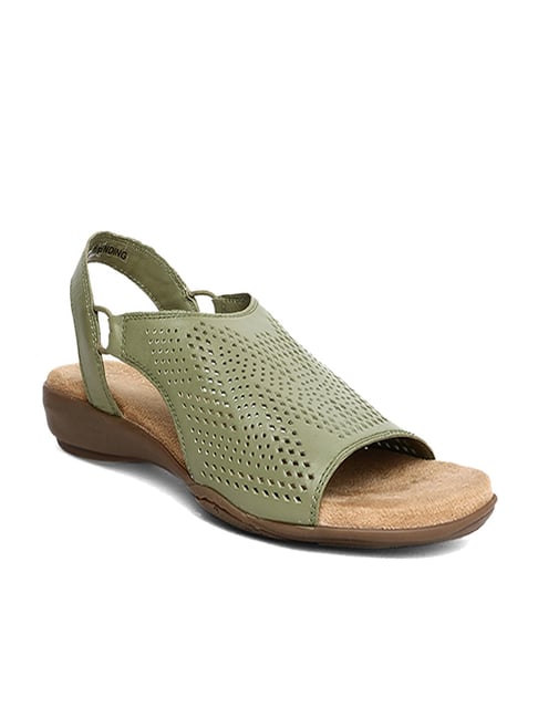 Amazon.com: Women's Flat Sandals - Naturalizer / Women's Flat Sandals / Women's  Sandals: Clothing, Shoes & Jewelry