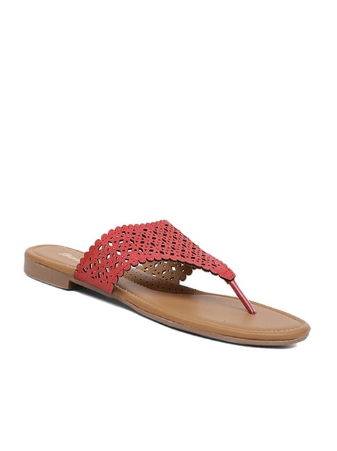 Buy Metro Women's Black Thong Sandals for Women at Best Price @ Tata CLiQ