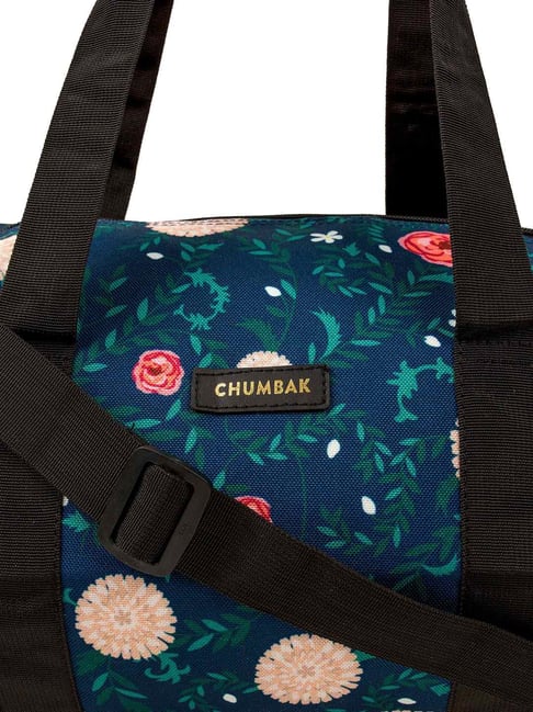 chumbak duffle bag