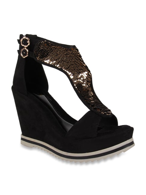 Catwalk hotsell black wedges