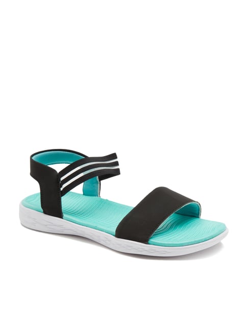 ganuchi sandals