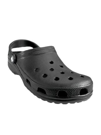 crocs tatacliq