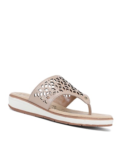 Bata naturalizer hot sale sandals