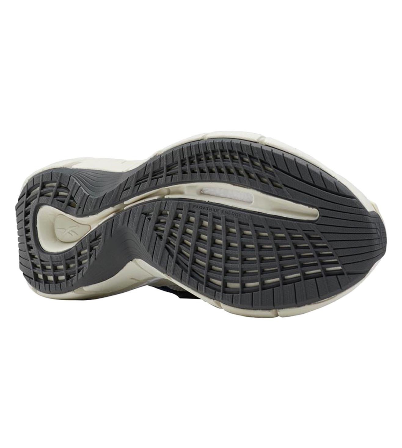 reebok zig hydro shield