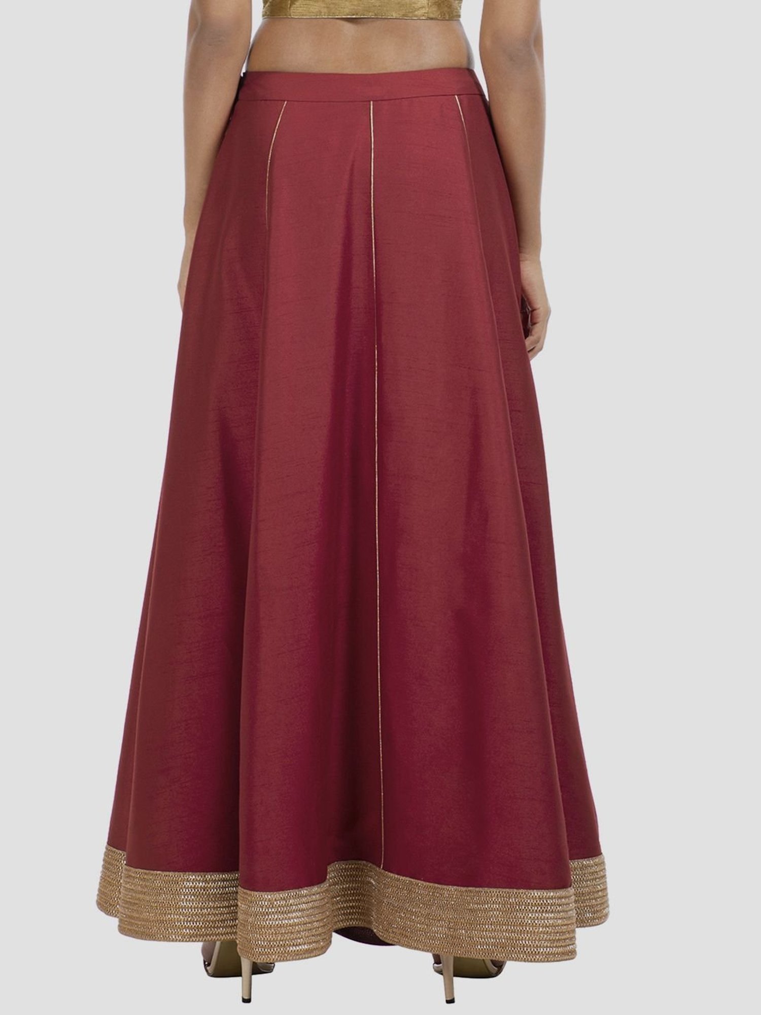 maroon skirt combination
