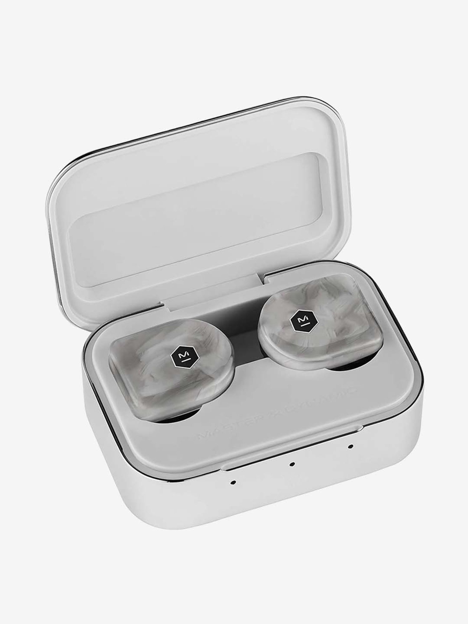 Master outlet dynamic earbuds