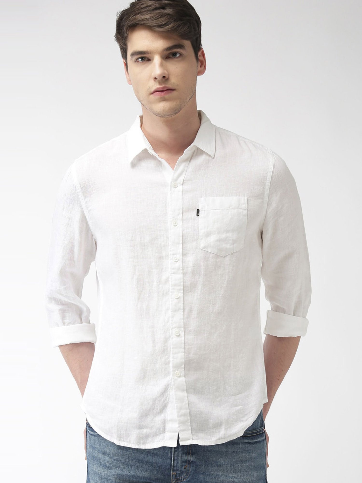 levis white shirt