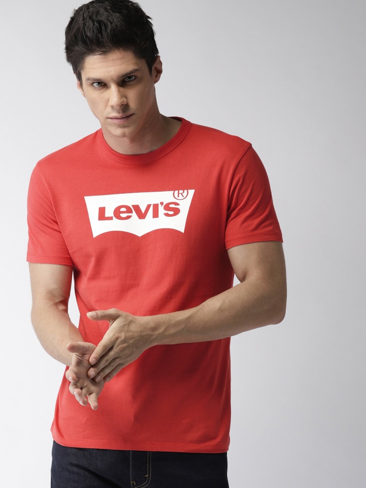 Buy Levi'S Red Cotton T-Shirt for Mens Online @ Tata CLiQ
