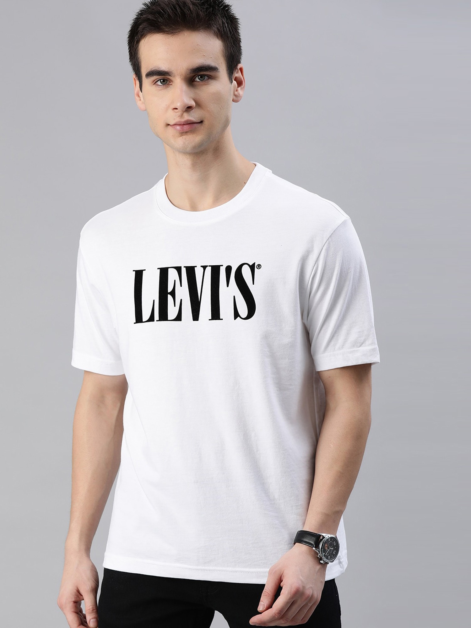 Buy Levi'S White T-Shirt for Mens Online @ Tata CLiQ