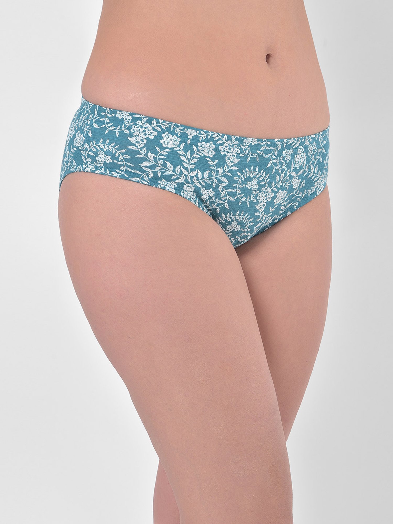 Buy Mid Waist Graphic & Text Print Hipster Panty in Pastel Green - Cotton  Online India, Best Prices, COD - Clovia - PN3297E11