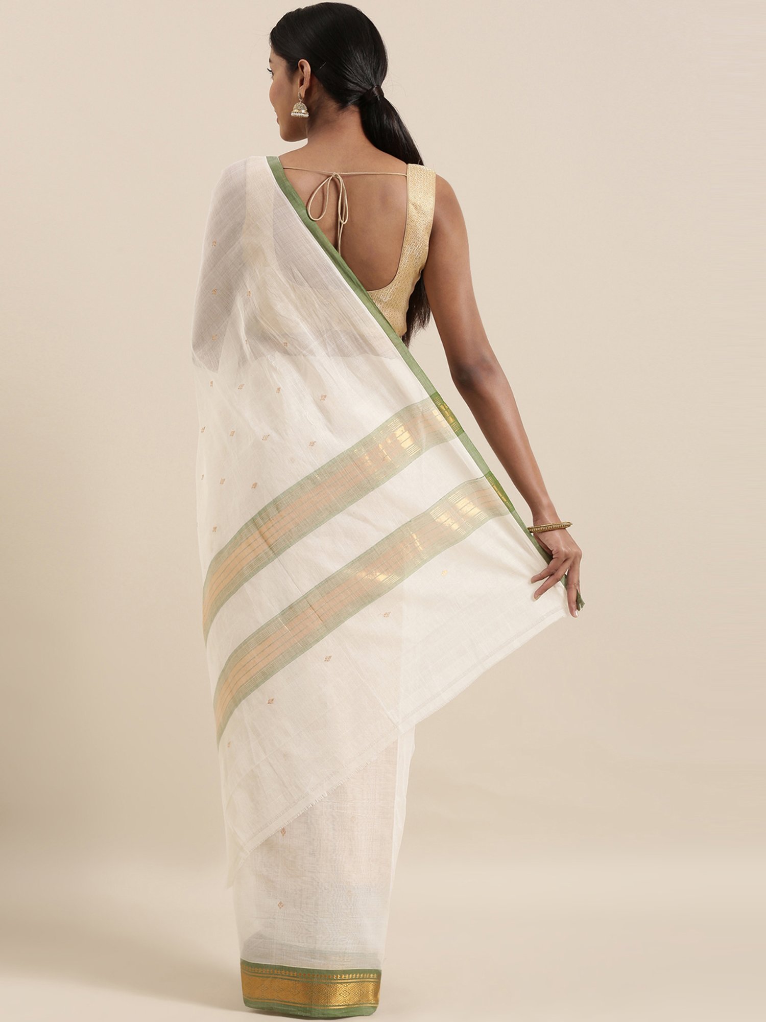 White Saree In Chennai, Tamil Nadu At Best Price