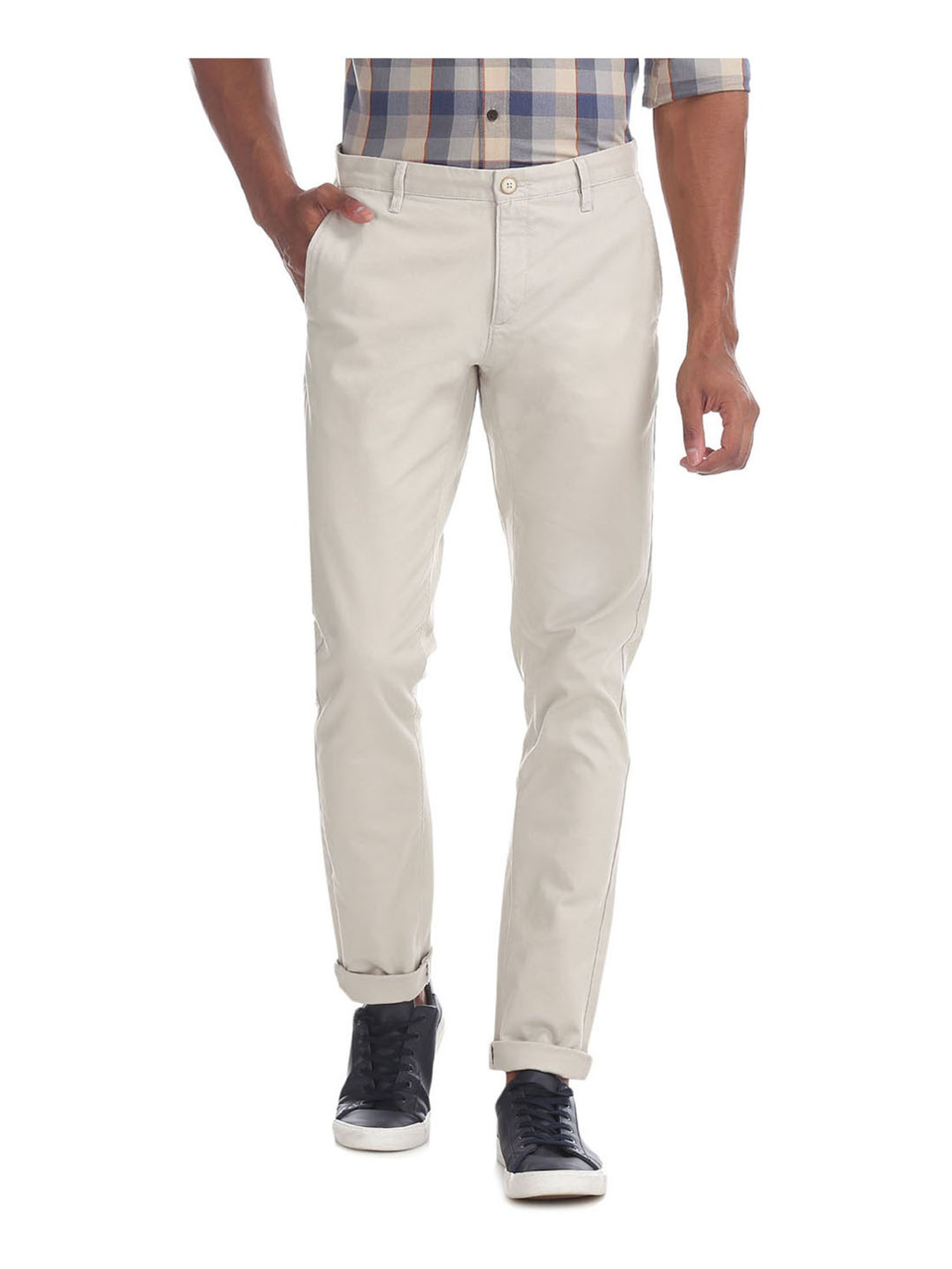 Buy Hiltl Men Dark Grey Solid SlimFit Trousers for Men Online  The  Collective