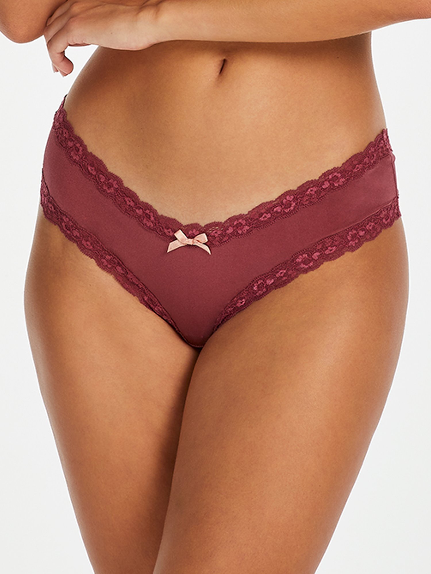 Ladies Burgundy V-Cut Lace Thong Panty