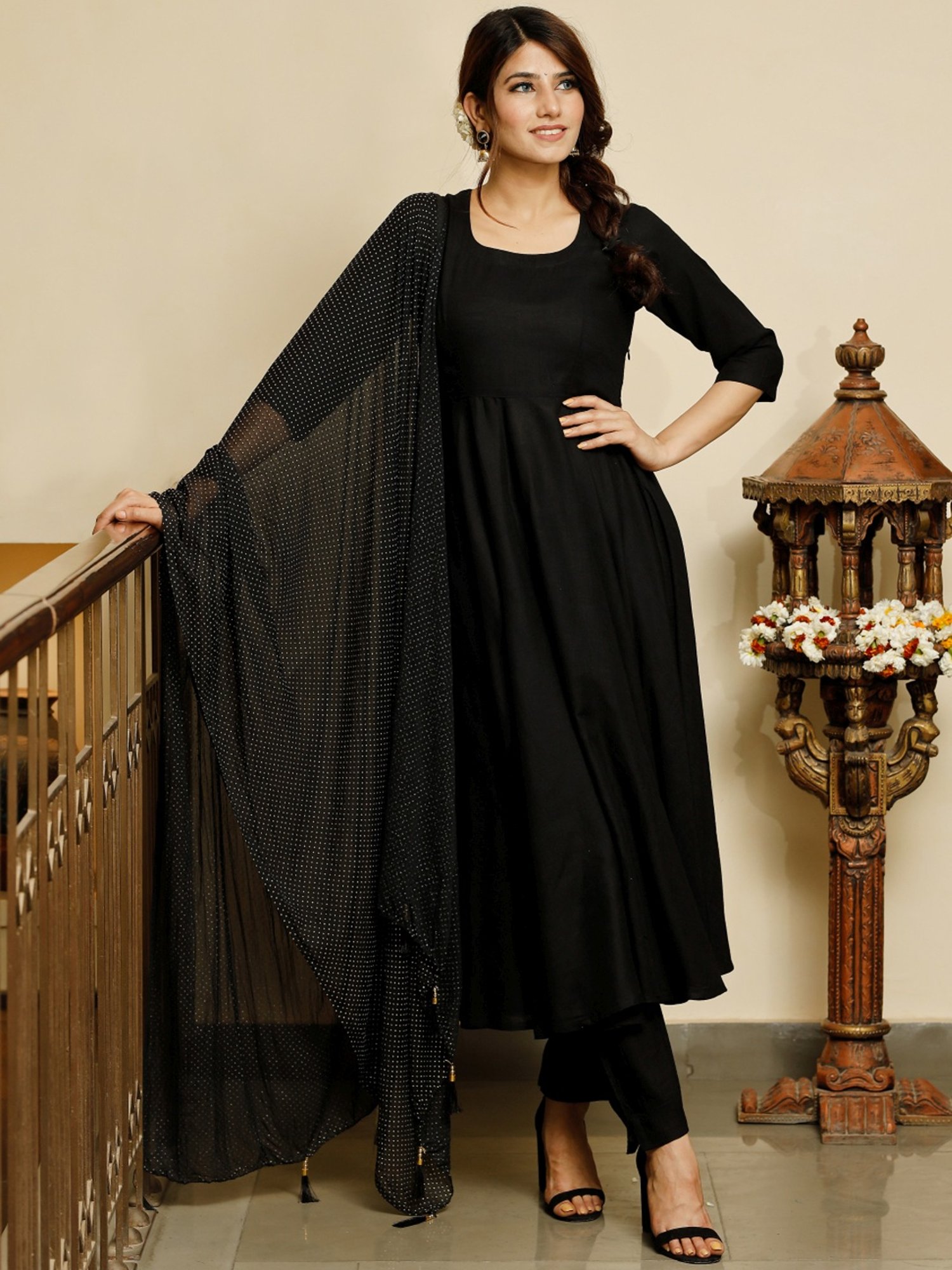 solid black anarkali kurti