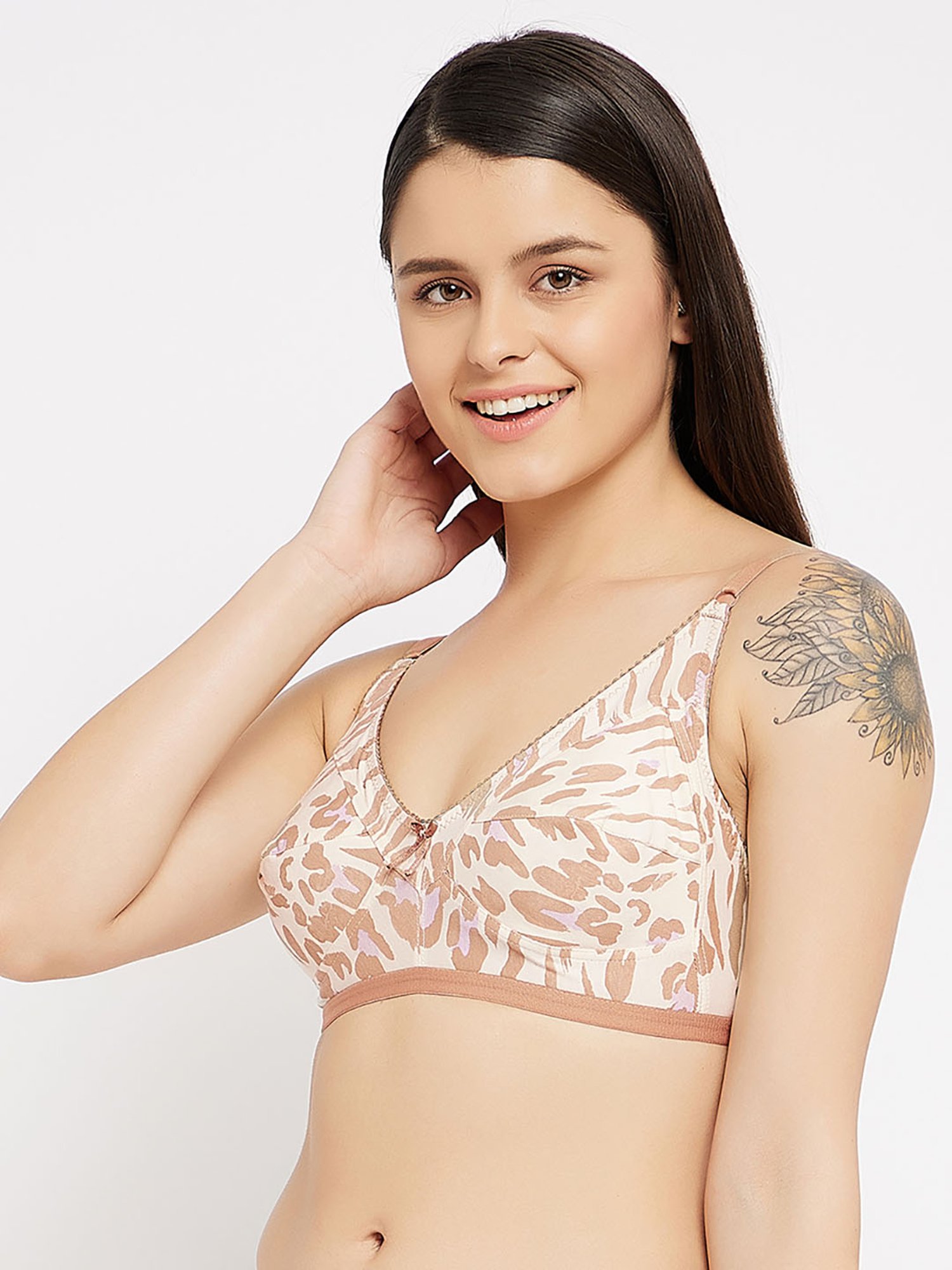 Buy Clovia Beige Non Wired Non Padded Full Coverage Bra for Women Online @  Tata CLiQ