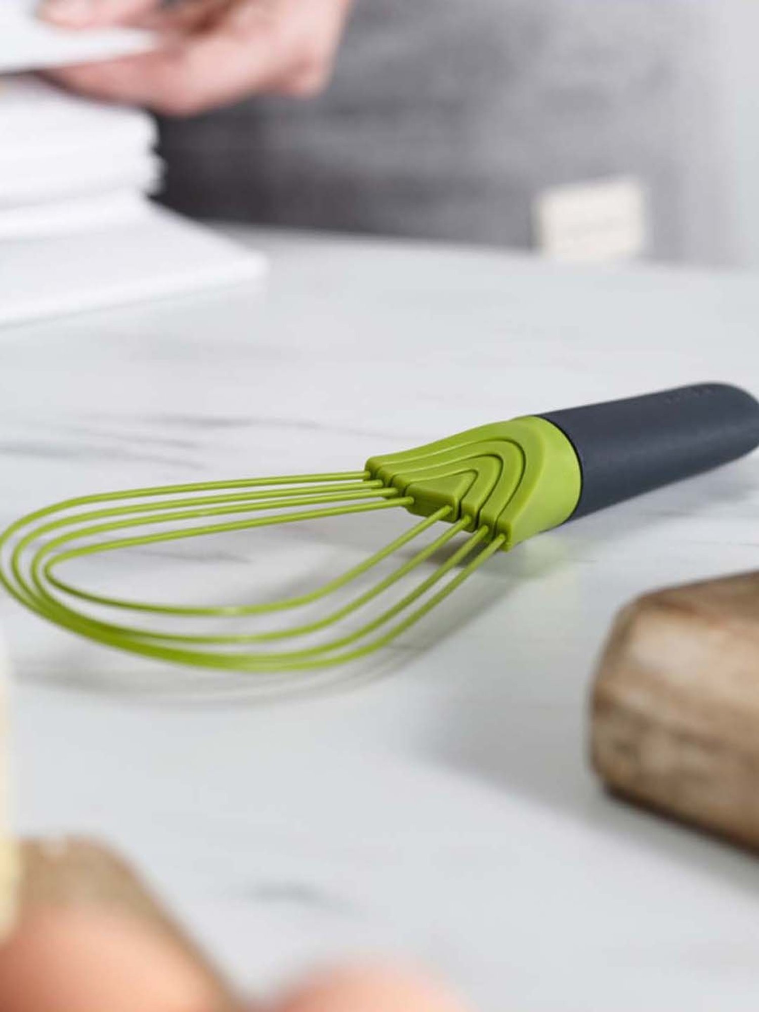 Joseph Joseph Green Twist Whisk