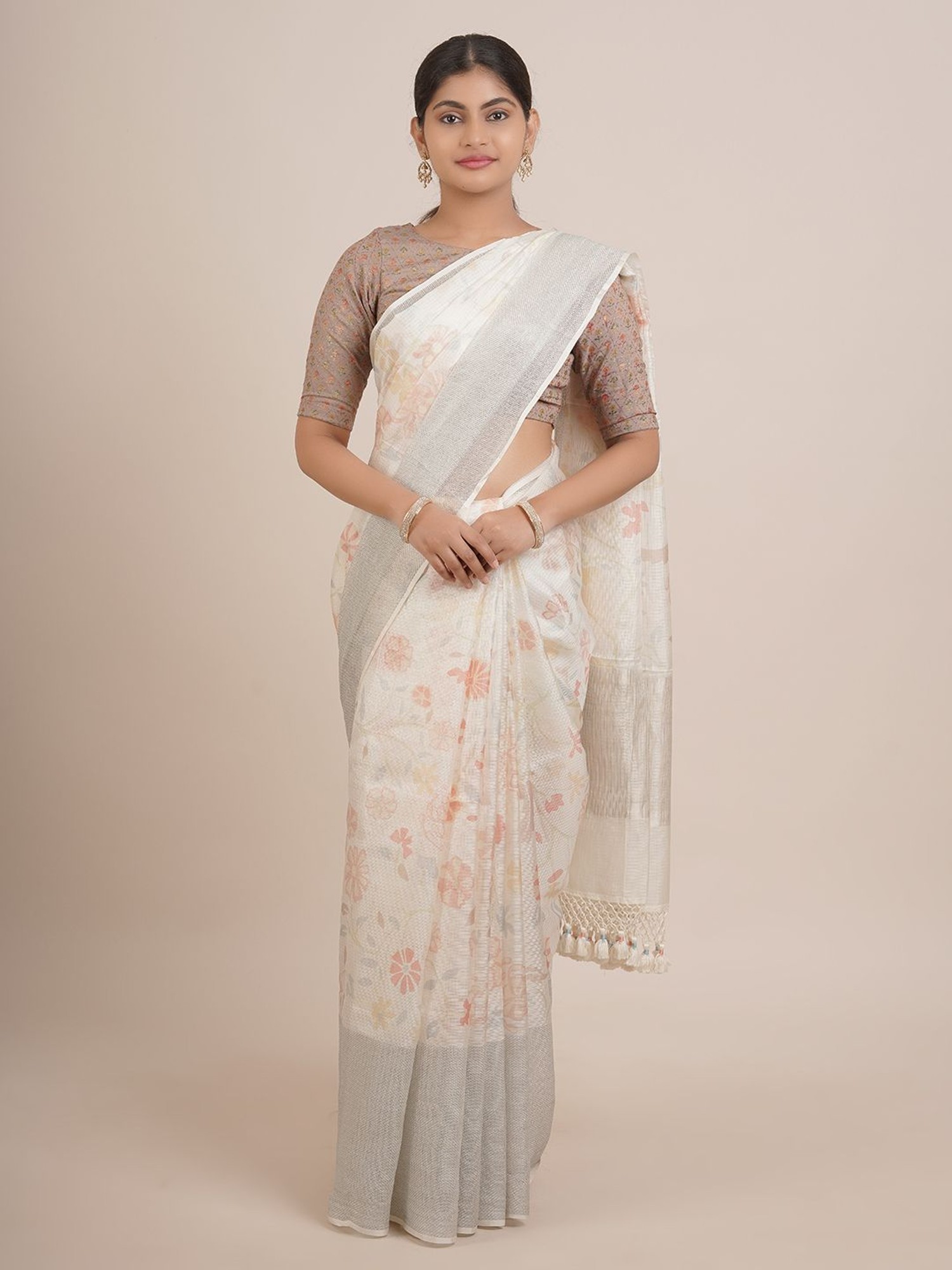 Buy Green Sarees for Women by POTHYS Online | Ajio.com