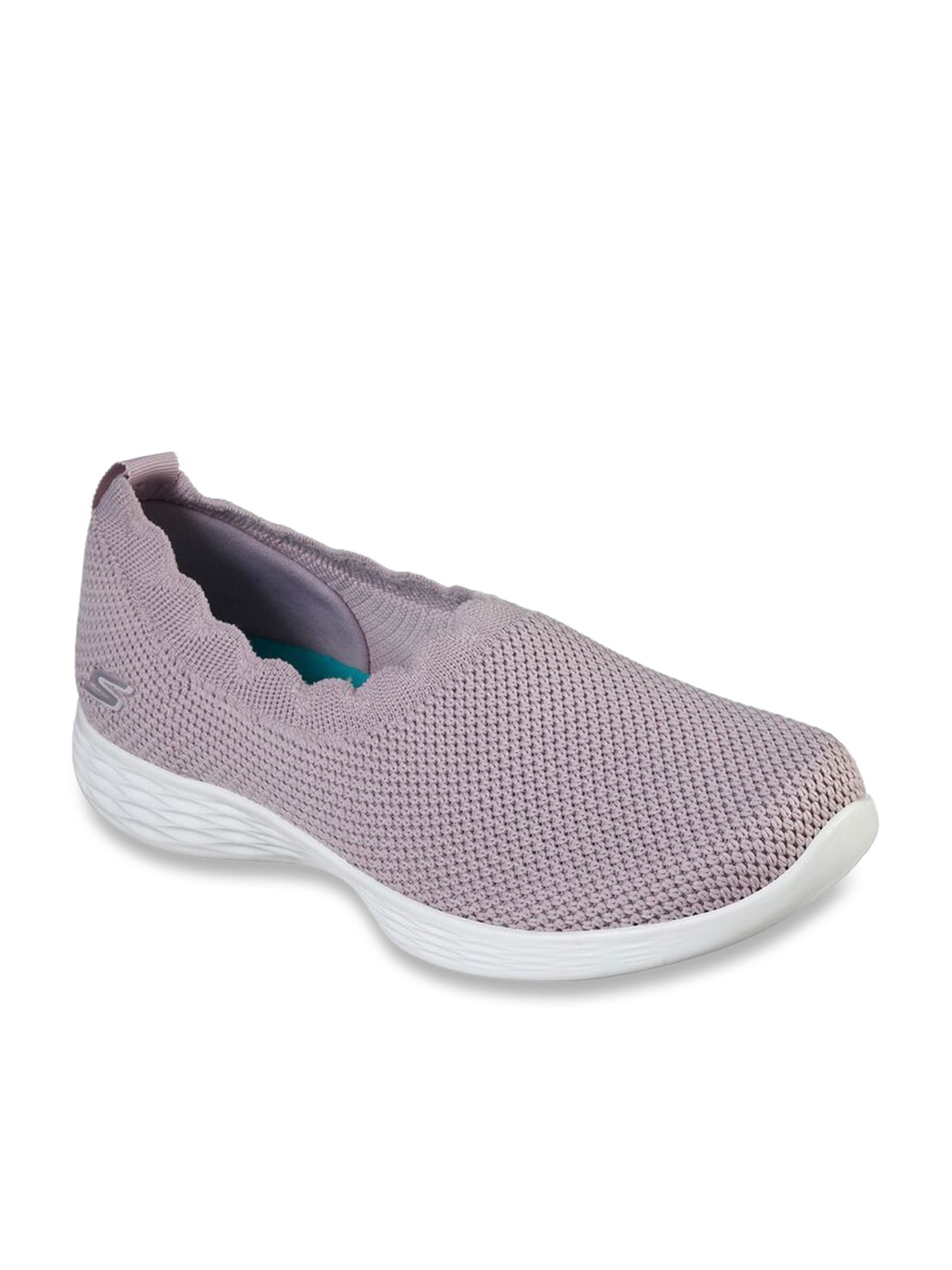 Buy Skechers Women's D'LUX COMFORT GLOW TIME Peach Sneakers for Women at  Best Price @ Tata CLiQ