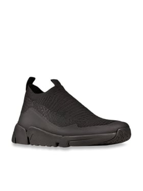 clarks tri active free