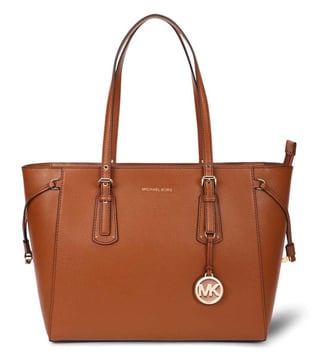 Buy MICHAEL Michael Kors Luggage Large Voyager Tote for Women Online @ Tata  CLiQ Luxury