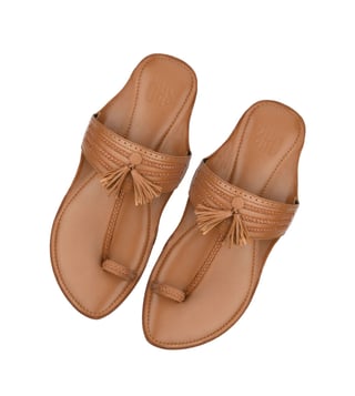 Kolhapuri chappal hot sale online order