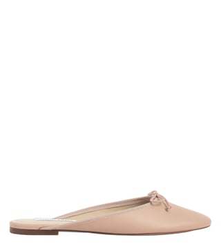 Nude mules online