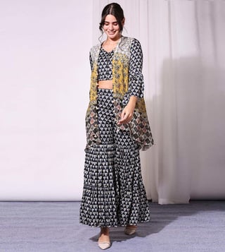 Buy Silk Sharara Pants for Wedding Plazzo Bell Trousers Custom Online in  India  Etsy  Indian wedding wear Velvet dress designs Fashion