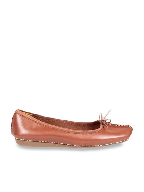 Buy Clarks Freckle Ice Tan Flat Ballets for Women at Best Price @ Tata CLiQ