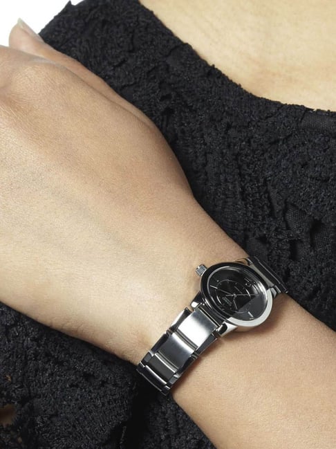 Buy Casio LTP-1230D-1CDF Enticer Lady's Analog Watch for Women at