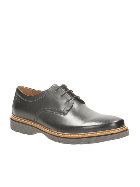 Buy Clarks Newkirk Plain Black Derby Shoes for at Best Price @ Tata CLiQ