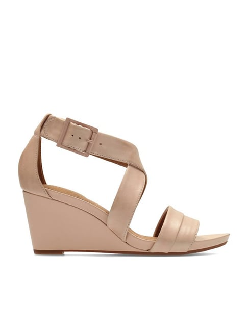 Clarks Women s Acina Newport Light Pink Cross Strap Wedges