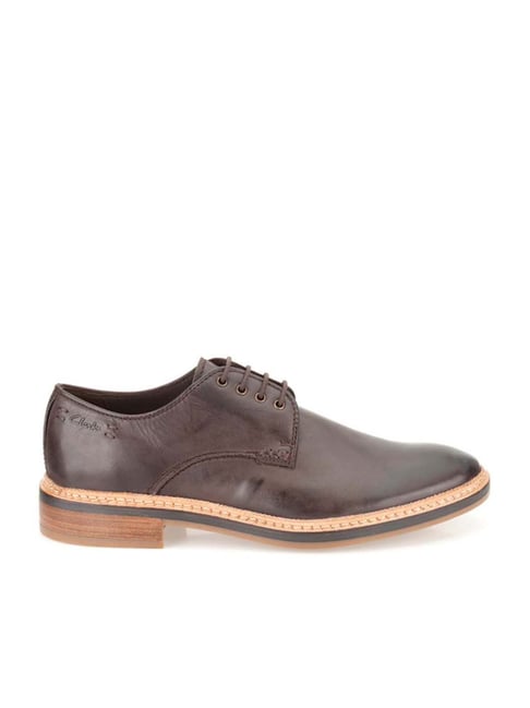 clarks shoes grimsby